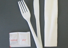 Napkin cutlery set